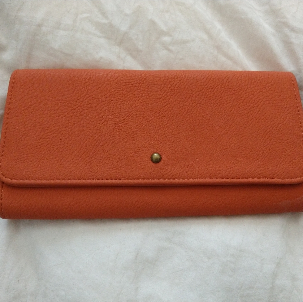 Wallet - Picture 2 of 5